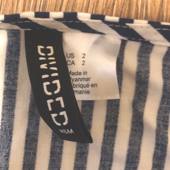 Navy + White striped romper with pockets - Picture 2 of 2